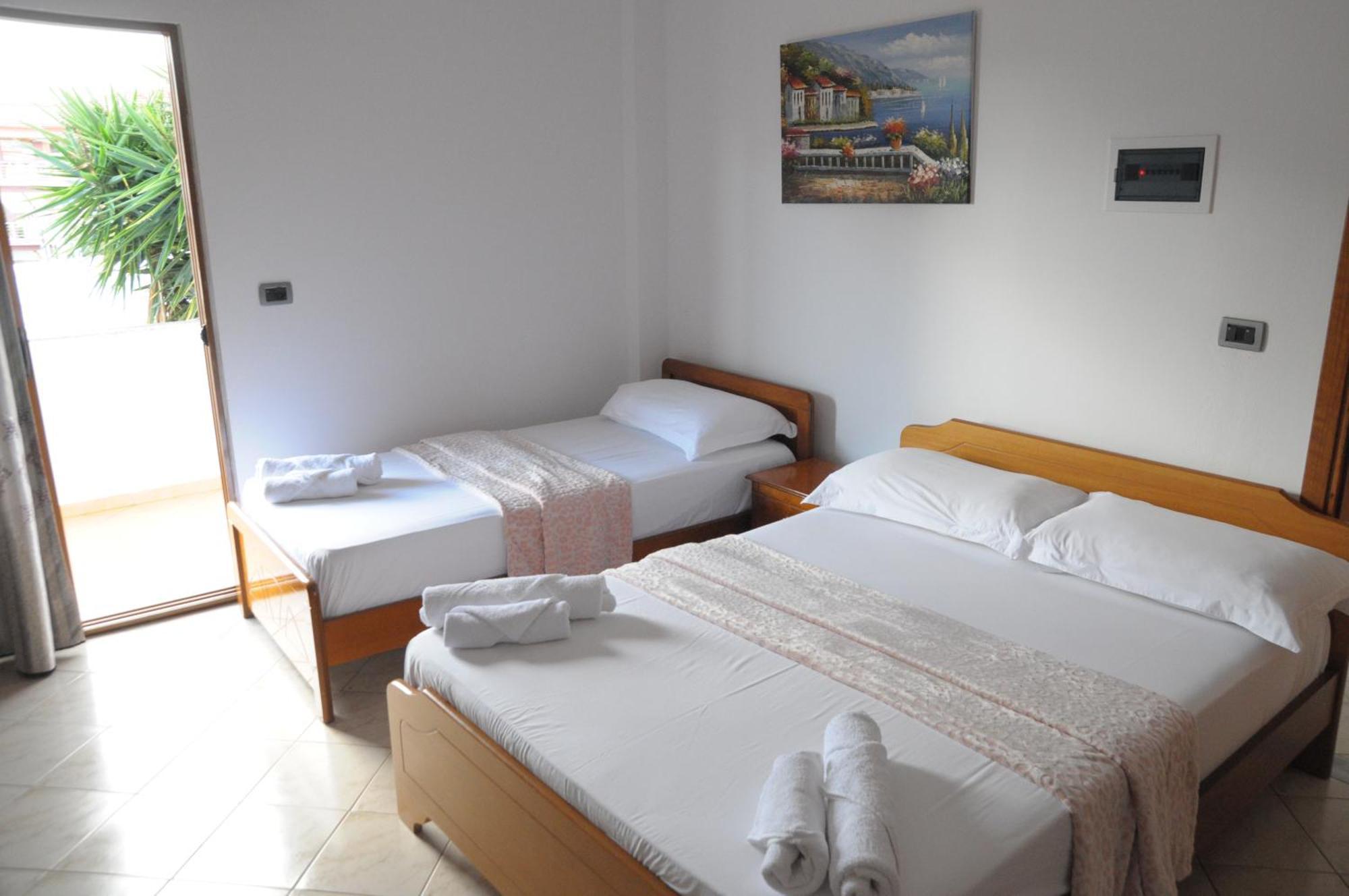 Hola Rooms Ksamil Exterior foto