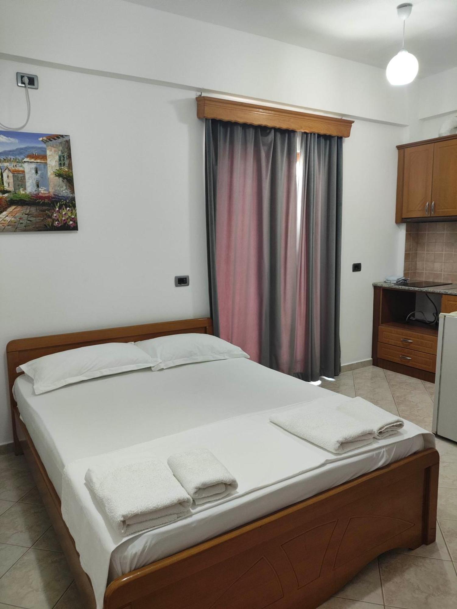 Hola Rooms Ksamil Exterior foto