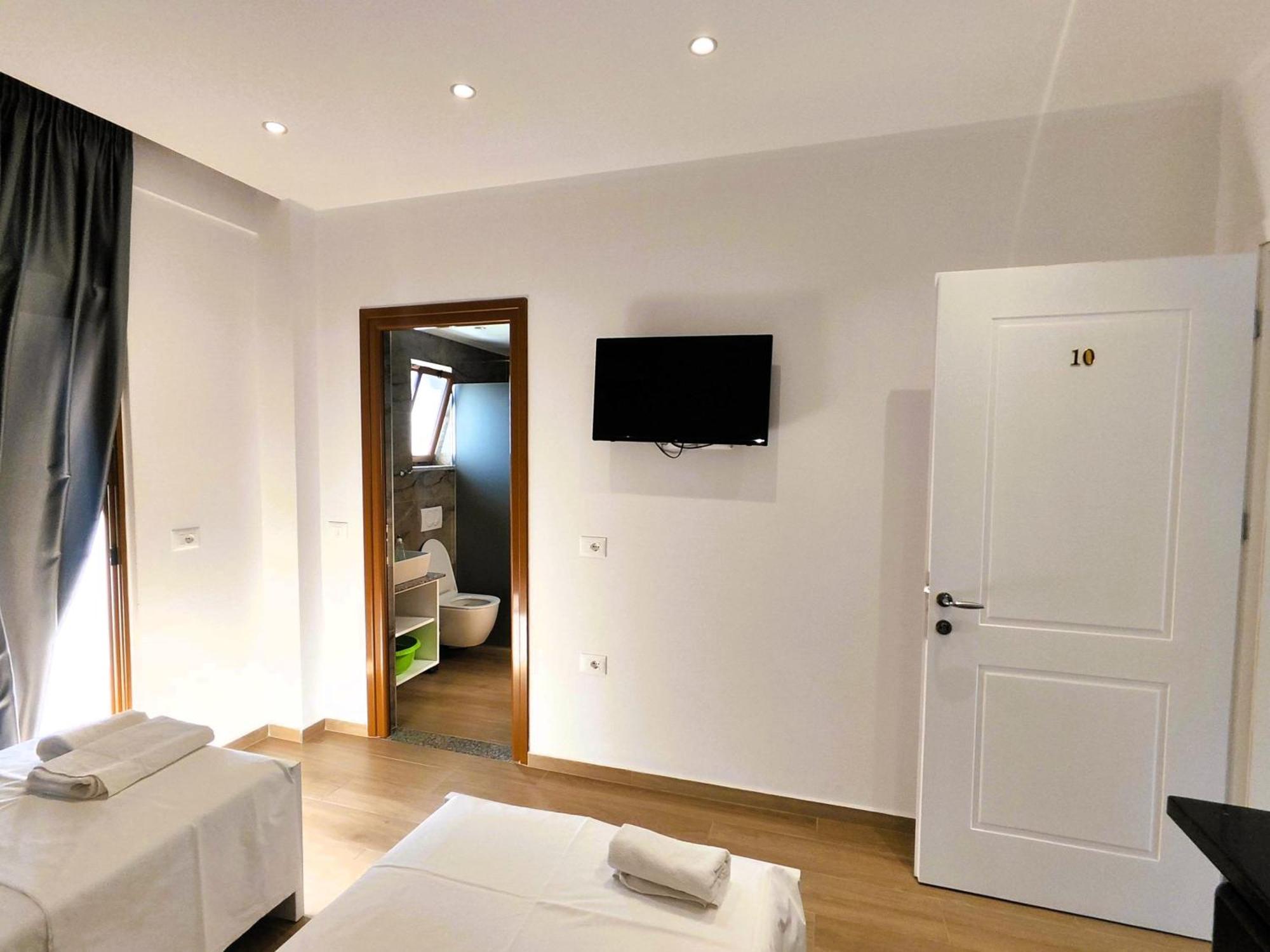 Hola Rooms Ksamil Exterior foto