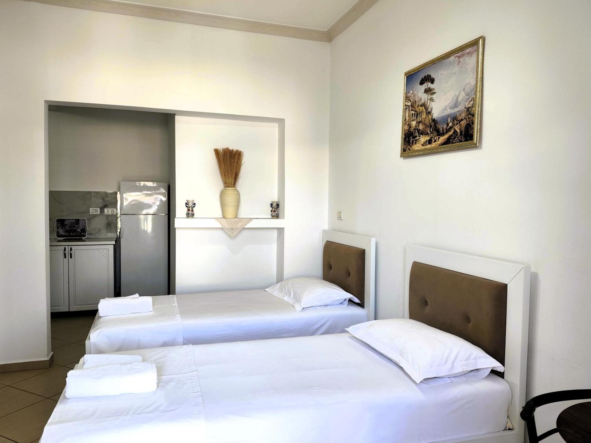 Hola Rooms Ksamil Exterior foto