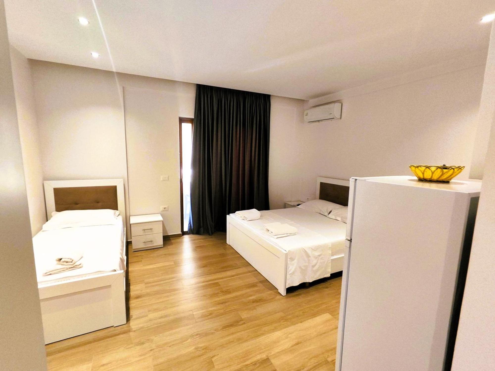 Hola Rooms Ksamil Exterior foto