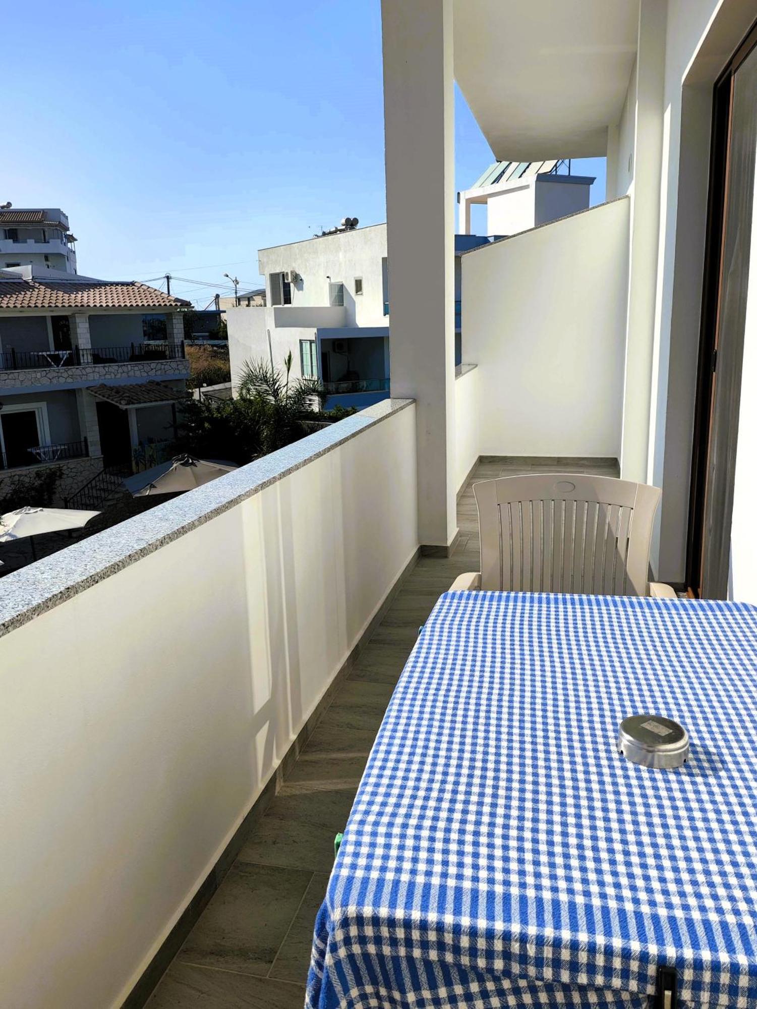 Hola Rooms Ksamil Exterior foto