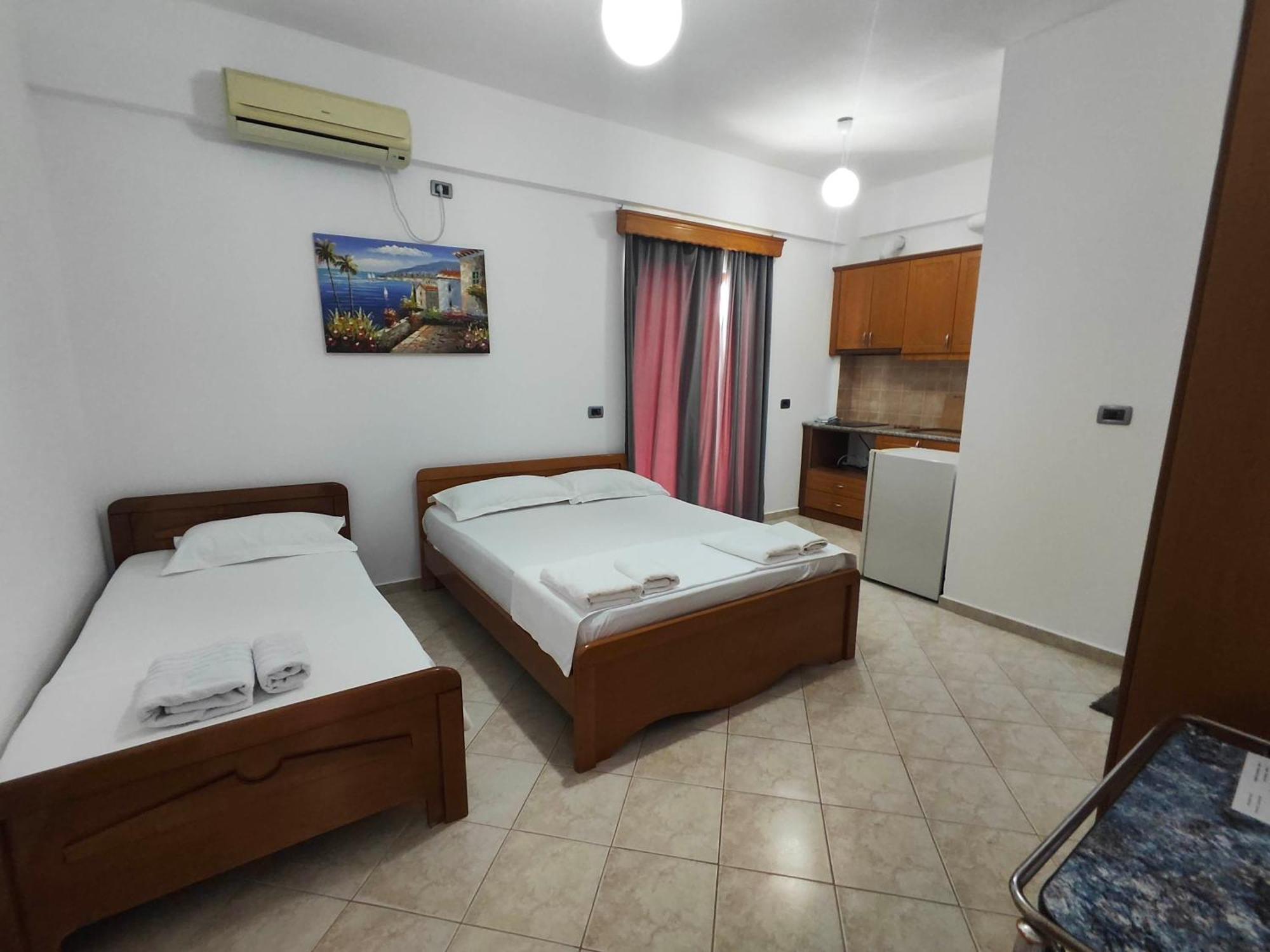 Hola Rooms Ksamil Exterior foto