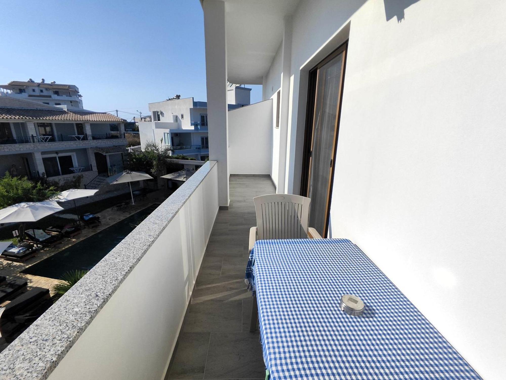 Hola Rooms Ksamil Exterior foto